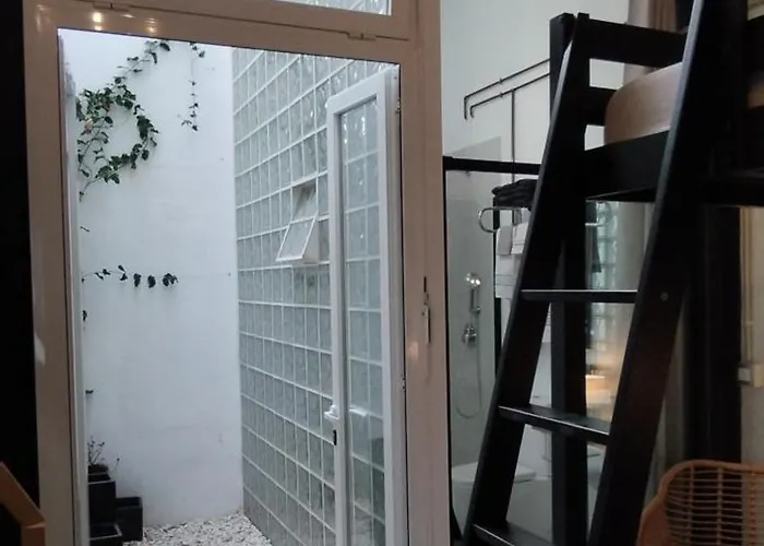 Corredera Travel 1 *